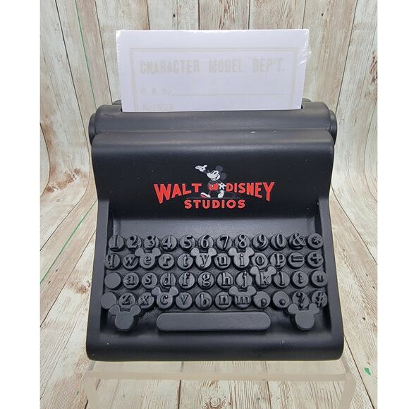 Disney 100 Eras typewriter-Walt Disney Studios Typewriter Sticky Note Holder New - Picture 1 of 5